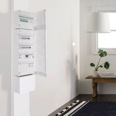 Tableau électrique pré-équipé et pré-câblé T3 au T5 - 3 rangées - 39 modules Schneider Electric Resi9 XE