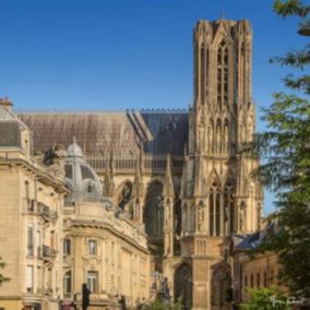 Tableau sur toile cathédrale de reims vue du côté 65x65 cm - Fabriqué en France