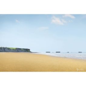 Tableau sur toile plage d'arromanches 45x65 cm - Fabriqué en France