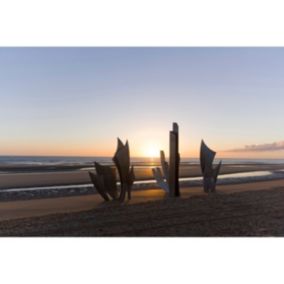 Tableau sur verre synthétique lever du jour omaha beach 65x97 cm - Fabriqué en France