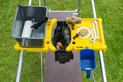 Tablette porte-outils pour échafaudage