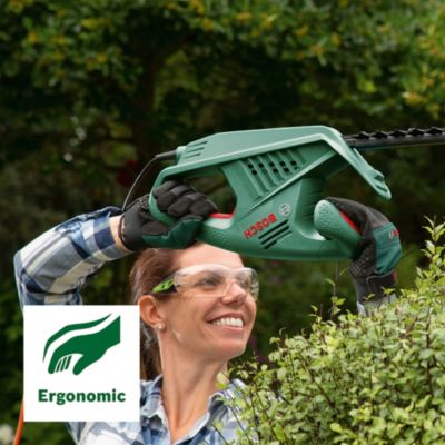 Taille-haie électrique filaire Bosch EasyHedgeCut 500-16 450W