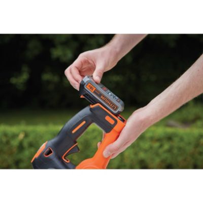 Taille-haie sans fil avec batterie 18 V - longueur de la lame 45 cm - écartement des dents 18 mm - Black+Decker GTC184525PC