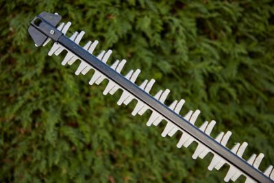 Taille-haie sans fil sans batterie 18 V, longueur de lame 65 cm, écartement des dents 26 mm, Erbauer EHT36-Li