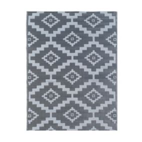 Tapis d'extérieur en plastique tressé - 150x220cm - Gris - Réversible - 100% polypropylène - 400gr / m2 - AJACCIO