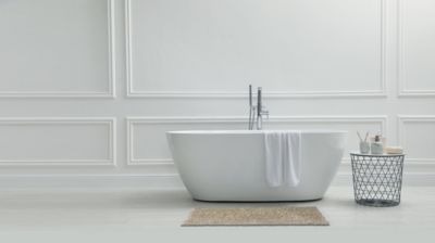 Tapis de salle de bains L.80 x l.50 cm Levasseur gamme Shiny coloris écru