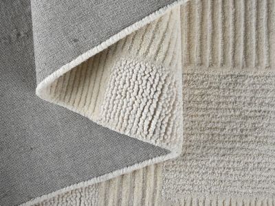Tapis en relief 100% laine fait à la main - 200 x 290 cm - 1800g/m2 - Ivoire - AURORA