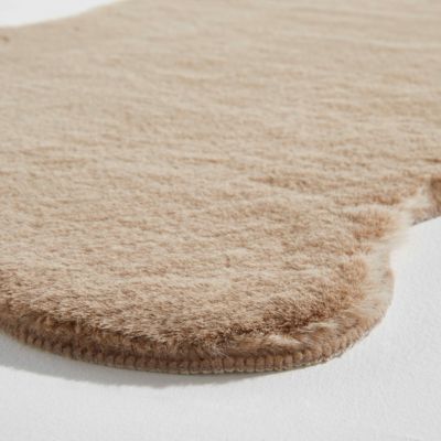 Tapis fourrure en forme de peau de mouton beige 50 x 80 cm  Oviala