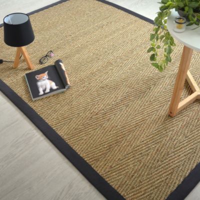 Tapis Jonc de mer - Assam chevron - Ganse coton noire - 140 x 200 cm