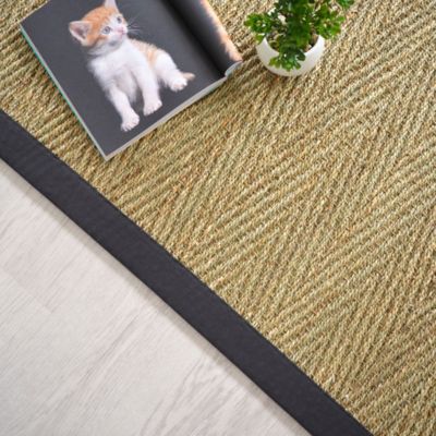 Tapis Jonc de mer - Assam chevron - Ganse coton noire - 80 x 150 cm