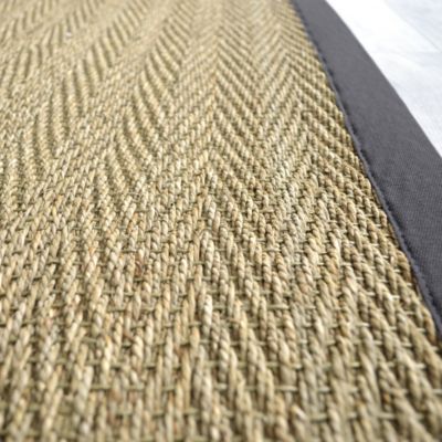 Tapis Jonc de mer - Bihar fin chevron - Ganse coton anthracite - 80 x 150 cm