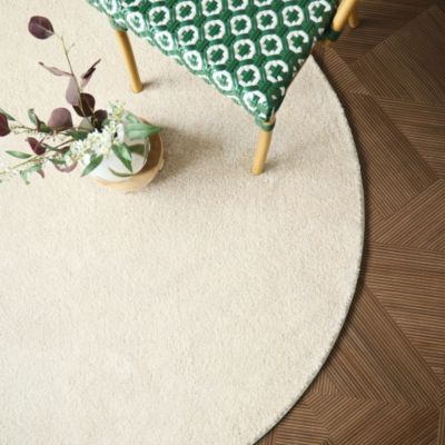 Tapis rond doux poils longs - Touch beige clair - Galon blanc coton - 200 cm