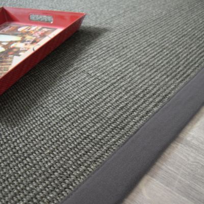 Tapis Sisal Quintana anthracite - Ganse coton anthracite - 160 x 230 cm