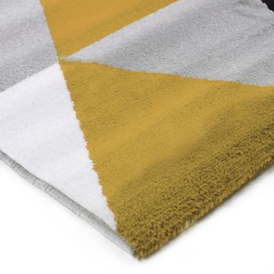 Tapis toucher laineux motif triangles jaune 80x150