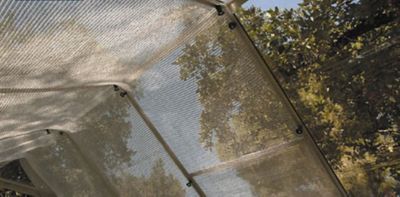 Toile d'ombrage pour serre de jardin Palram