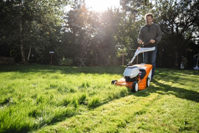 Tondeuse à batterie sans fil Stihl RMA448.2VC 41cm (avec batterie)