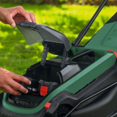 Tondeuse à gazon électrique sans fil avec batterie Bosch Rotak 18V2-38 75mm