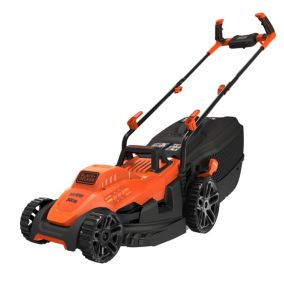 Tondeuse filaire 1400 W - largeur de coupe 34 cm - hauteur de coupe 20 à 70 mm - bac 40 L - Black+Decker BEMW461BH-QS