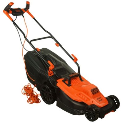 Tondeuse filaire 1600 W - largeur de coupe 38 cm - hauteur de coupe 20 à 70 mm - bac 45 L - Black+Decker BEMW471BH-QS