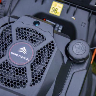 Tondeuse à gazon thermique 40cm avec moteur 127cc Yard Force GM R40