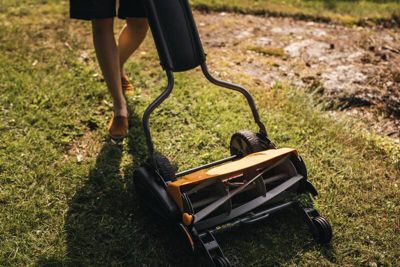 Tondeuse manuelle - largeur de coupe 45 cm - hauteur de coupe 25 à 100 mm - Fiskars StaySharp™ Max