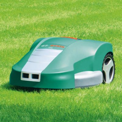 Tondeuse robot sur batterie Bosch Indego 26cm 32,4v - 3,0Ah