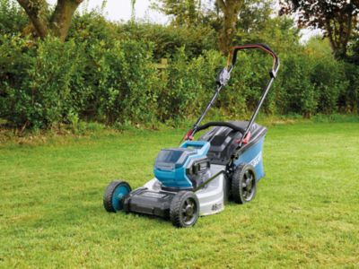 Tondeuse sans fil avec batterie 18 V - largeur de coupe 46 cm - hauteur de coupe 25 à 75 mm - bac 50 L - Erbauer ELM36SP-Li