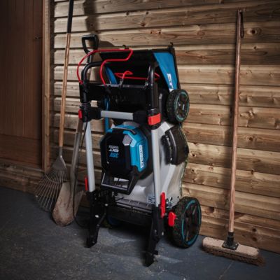 Tondeuse sans fil avec batterie 36V - largeur de coupe 46 cm - hauteur de coupe 25 à 75 mm - bac 60L - Erbauer ERT1043GLM