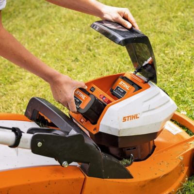 Tondeuse sans fil sur batterie Stihl RMA 443 C 41 cm (avec batterie et chargeur)