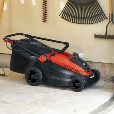Tondeuse sur batterie Black & Decker CLM3820L2 38cm 36V-2,0Ah