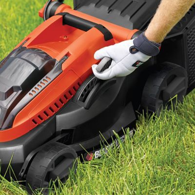 Tondeuse sur batterie Black & Decker CLM3820L2 38cm 36V-2,0Ah