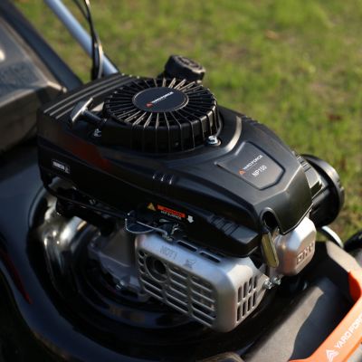 Tondeuse thermique autotractée 149cc, démarrage électrique, mulching, largeur de coupe 46 cm Yard Force GM B46ES