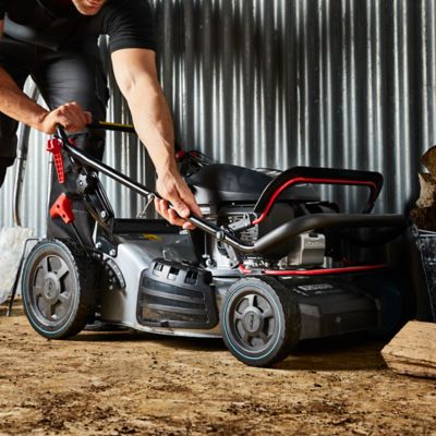 Tondeuse thermique autotractée 145 cm³ - largeur de coupe 46 cm - bac 65 L Erbauer ELMP145SP46