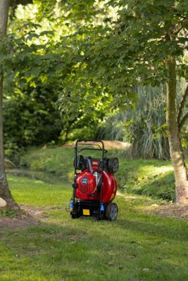 Tondeuse thermique autotractée 163 cm³ - largeur de coupe 53 cm - bac 57 L - Toro Recycler® S53VST-21753