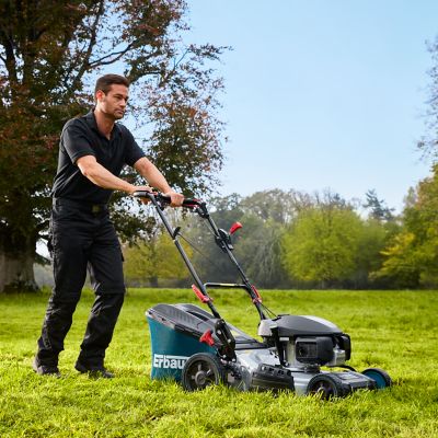 Tondeuse thermique autotractée 167 cm³ - largeur de coupe 51 cm - bac 65 L - Erbauer ELMP170SP51
