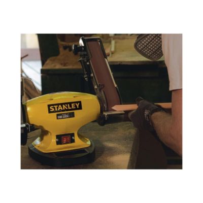 Touret à meuler Ponceuse STANLEY 330W Diam150mm + Bande abrasive 5x69cm Grain 36/60 Meulage Polissage Ponçage