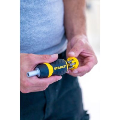 Tournevis porte-embout boule bi-matière Stanley + 5 embouts
