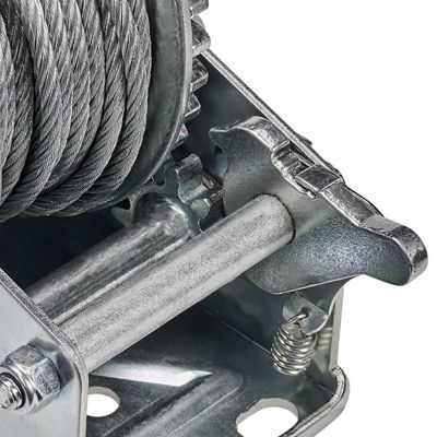 Treuil à manivelle Einhell TC-WI 800 2260170, 800 kg, câble 20 m, anti-retour, poignée Softgrip.