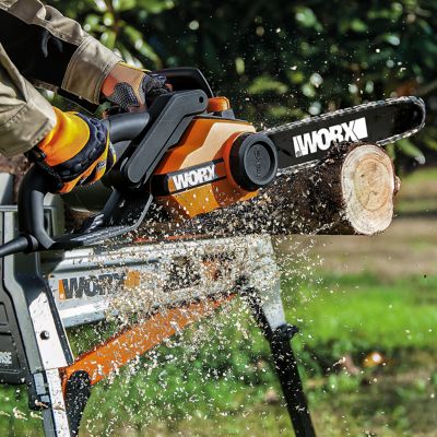 Tronçonneuse filaire 2000 W - longueur du guide-chaîne 400 mm - poids 4,8 kg - Worx WG303E