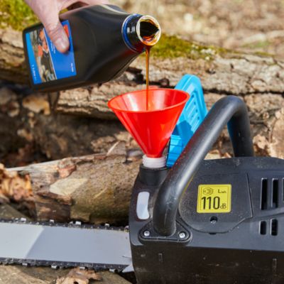 Tronçonneuse filaire 2200 W - longueur du guide-chaîne 400 mm - poids 5,16 kg - Mac Allister MCS2200