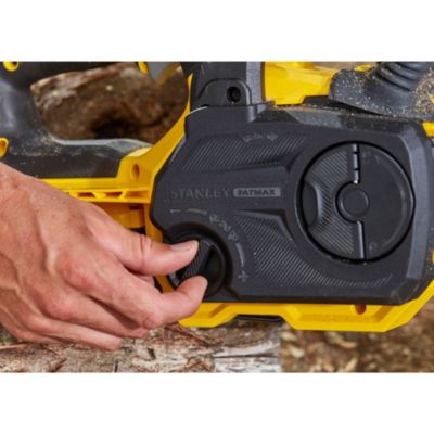 Tronçonneuse sans fil avec batterie 18 V - longueur du guide-chaîne 300 mm - poids 2,6 kg - Stanley FatMax SFMCCS630M1-QW