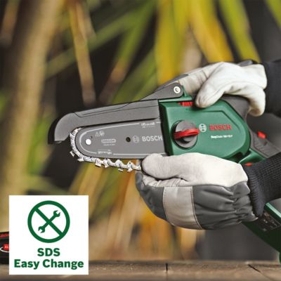 Tronçonneuse sans fil sur batterie 18V Bosch EasyChain (vendue sans batterie ni chargeur)