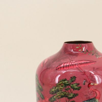 Vase col de cygne en métal laqué rose, H23cm