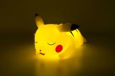 Veilleuse Pikachu pokémon allongé LED integrée 15W L.25cm BigBen Connected