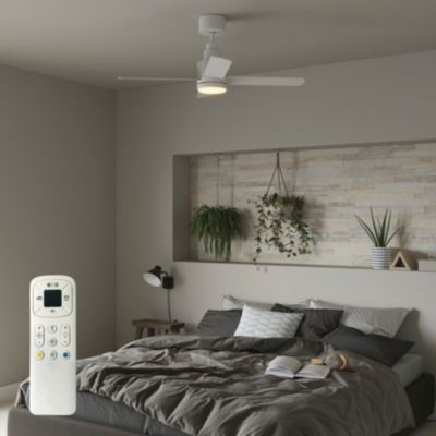 Ventilateur de plafond avec éclairage GoodHome Burbank coloris blanc pour pièce de 15 m² Ø.106 cm