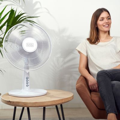 Ventilateur de table Black & Decker BXEFD40E blanc 30cm 40W