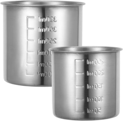 Verre doseur en inox précis pour la maison et la cuisine