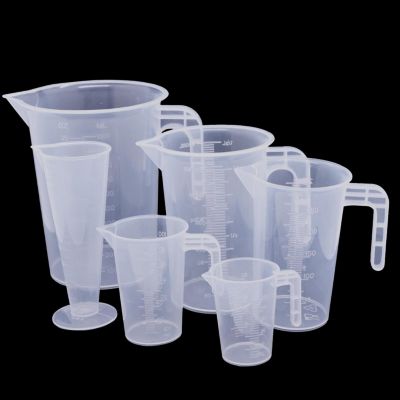 Verres doseurs réutilisables en polypropylène