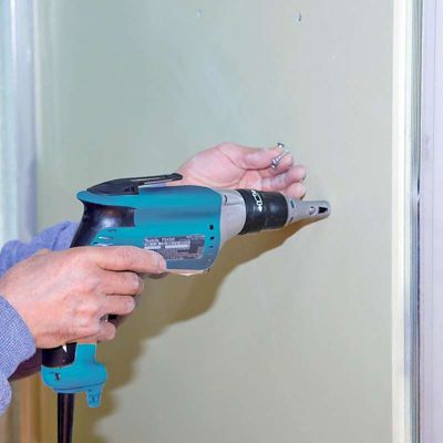 Achat VISSEUSE A PLACO HITACHI W6V2 d'occasion - Cash express