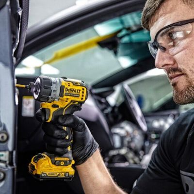 Visseuse XR 12V 2Ah Li-Ion Brushless DEWALT